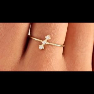 Dainty Diamond Ring Size 7 1/2